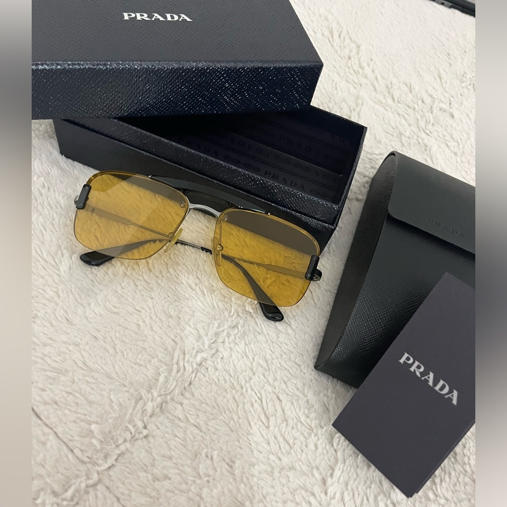 AUTHENTIC PRADA Sunglasses, SPR 56V M4Y-0B7, Made in Italy Yellow/ brownish lens